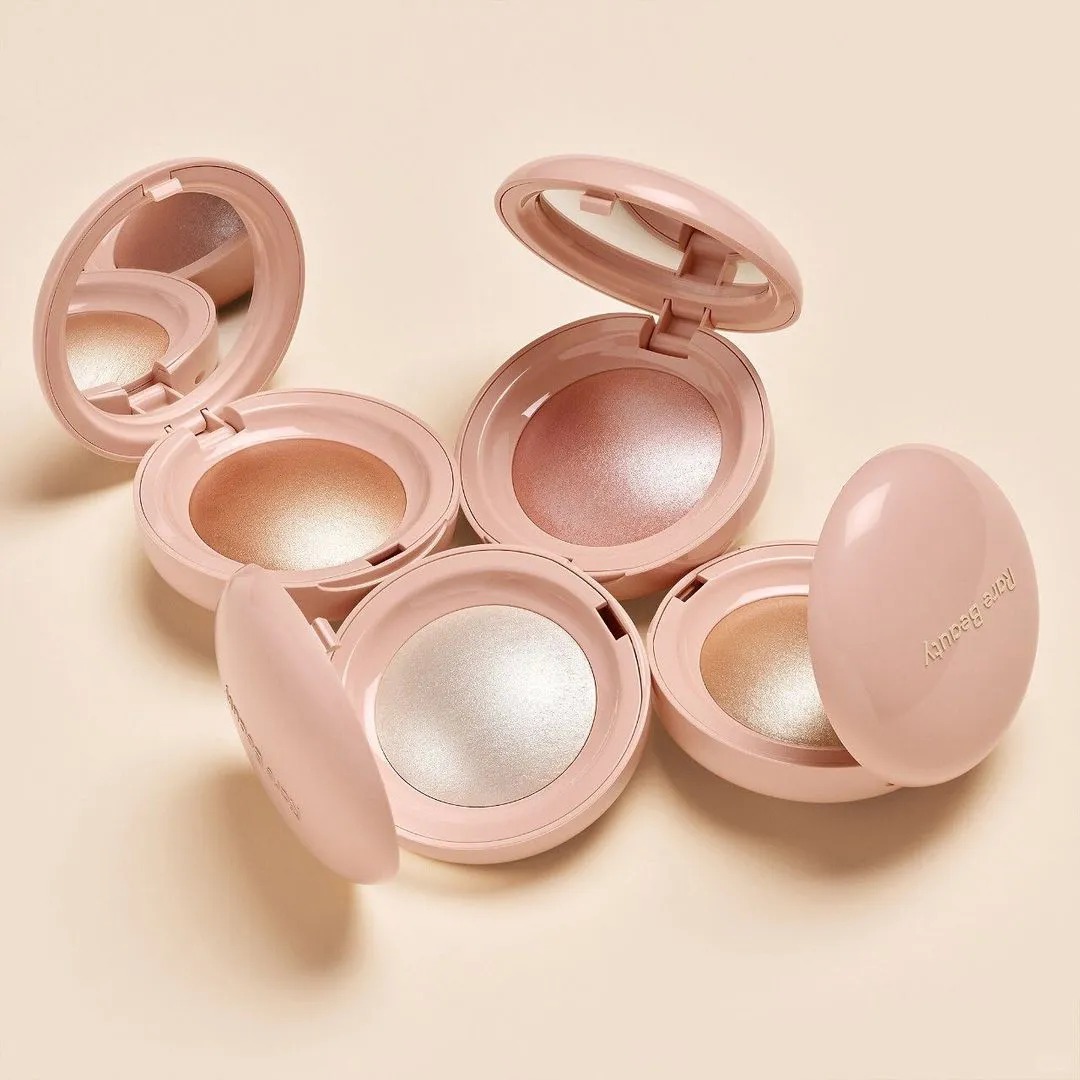Rare Beauty Pinch Luminous Pow - Rare Beauty Makeup Highlighter ulasan dan harga
