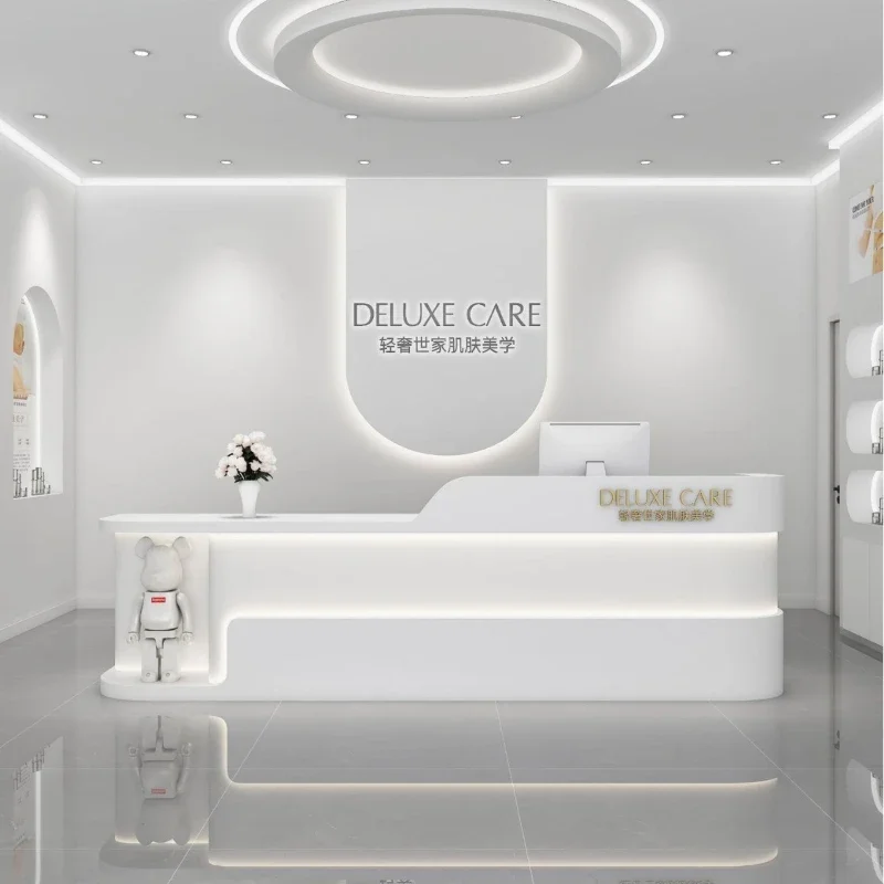 Makeup Desk Modern Beauty Inst - Beauty Makeup Institute ulasan dan harga
